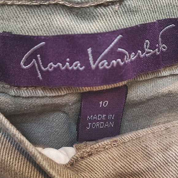 Gloria Vanderbilt Khaki Straight-Leg Jeans - Picture 2 of 3